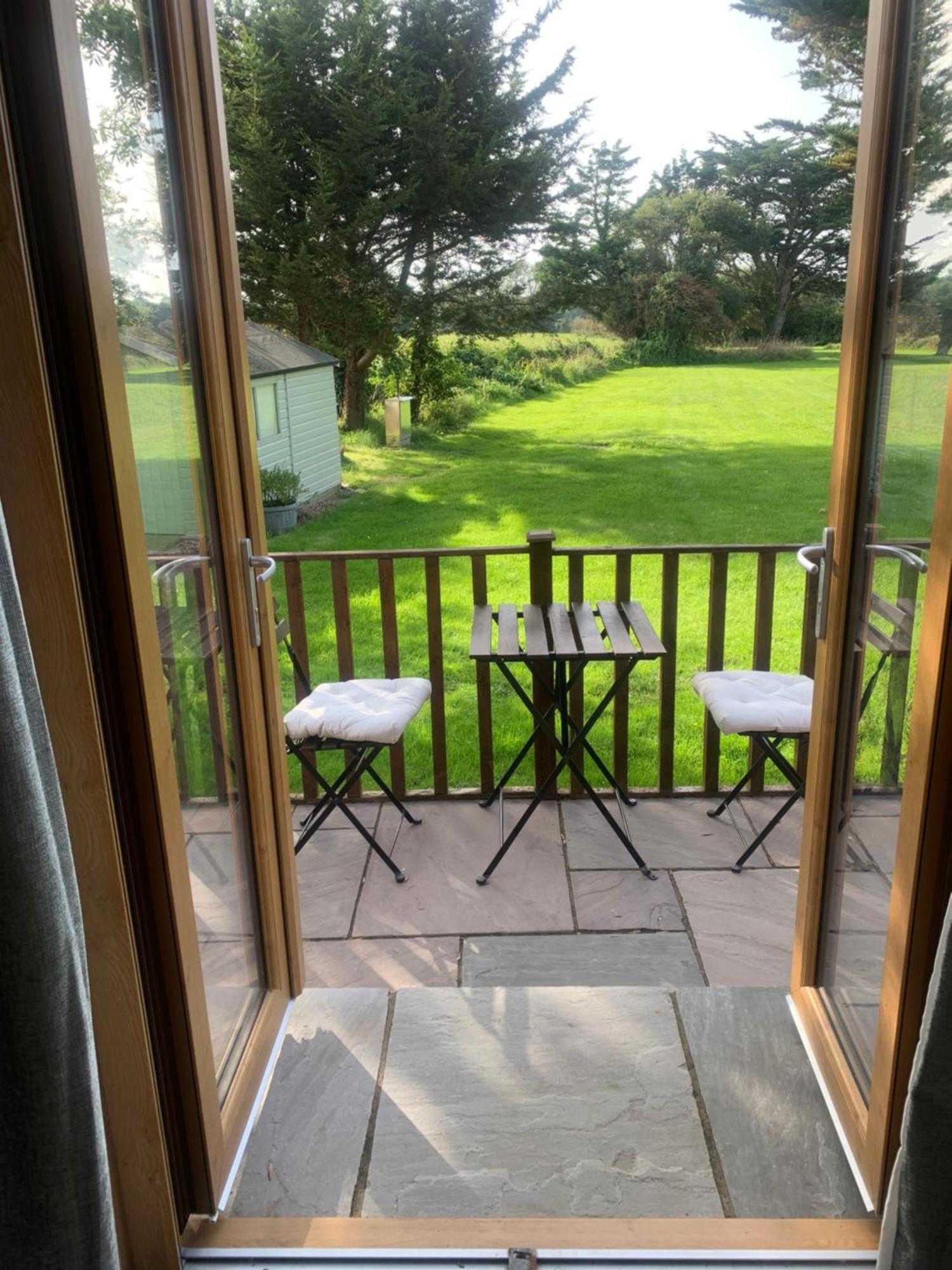 Old Ningwood Station Bed & Breakfast, Ningwood, Isle Of Wight Po41 0Tg Brook  Ngoại thất bức ảnh